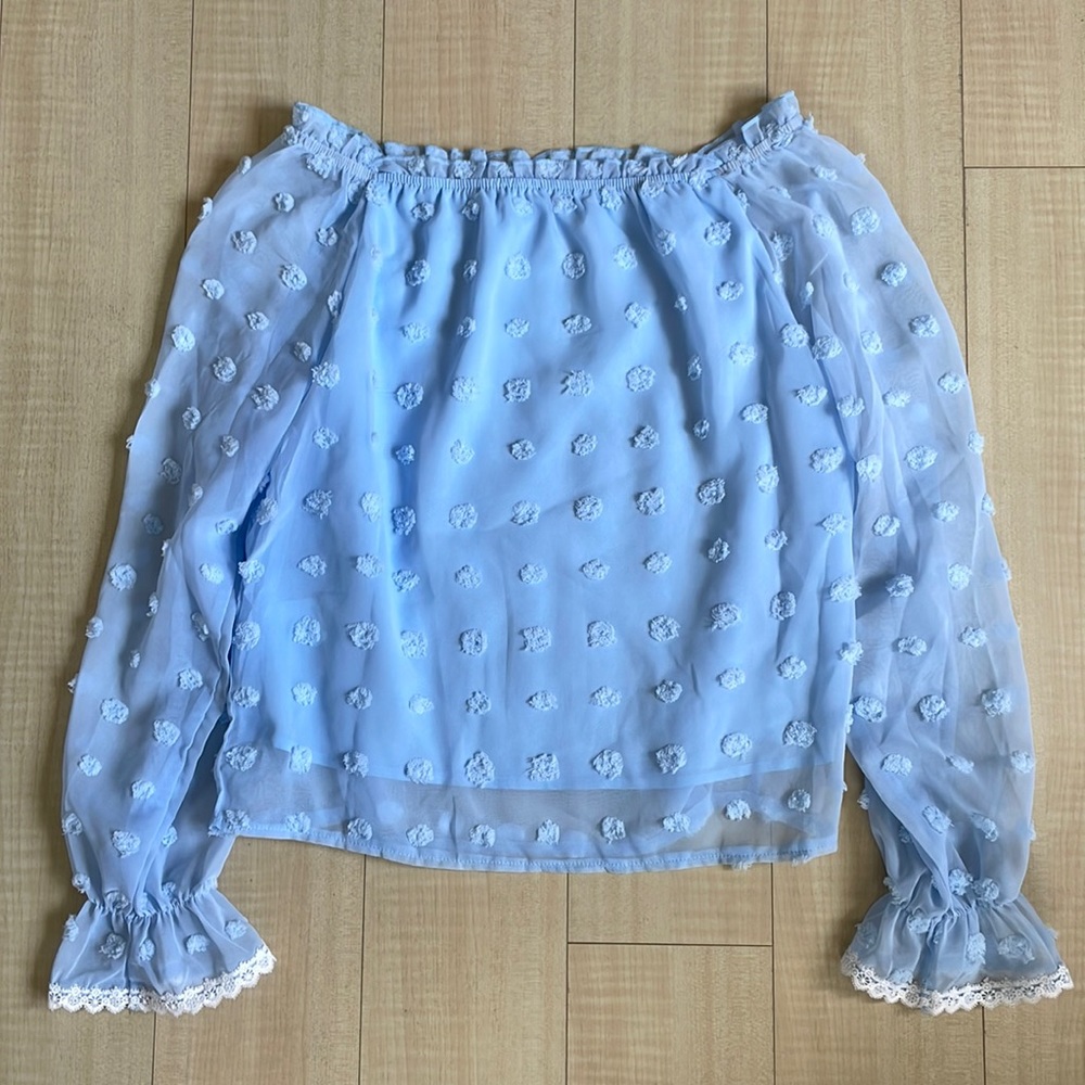 Baby blue top